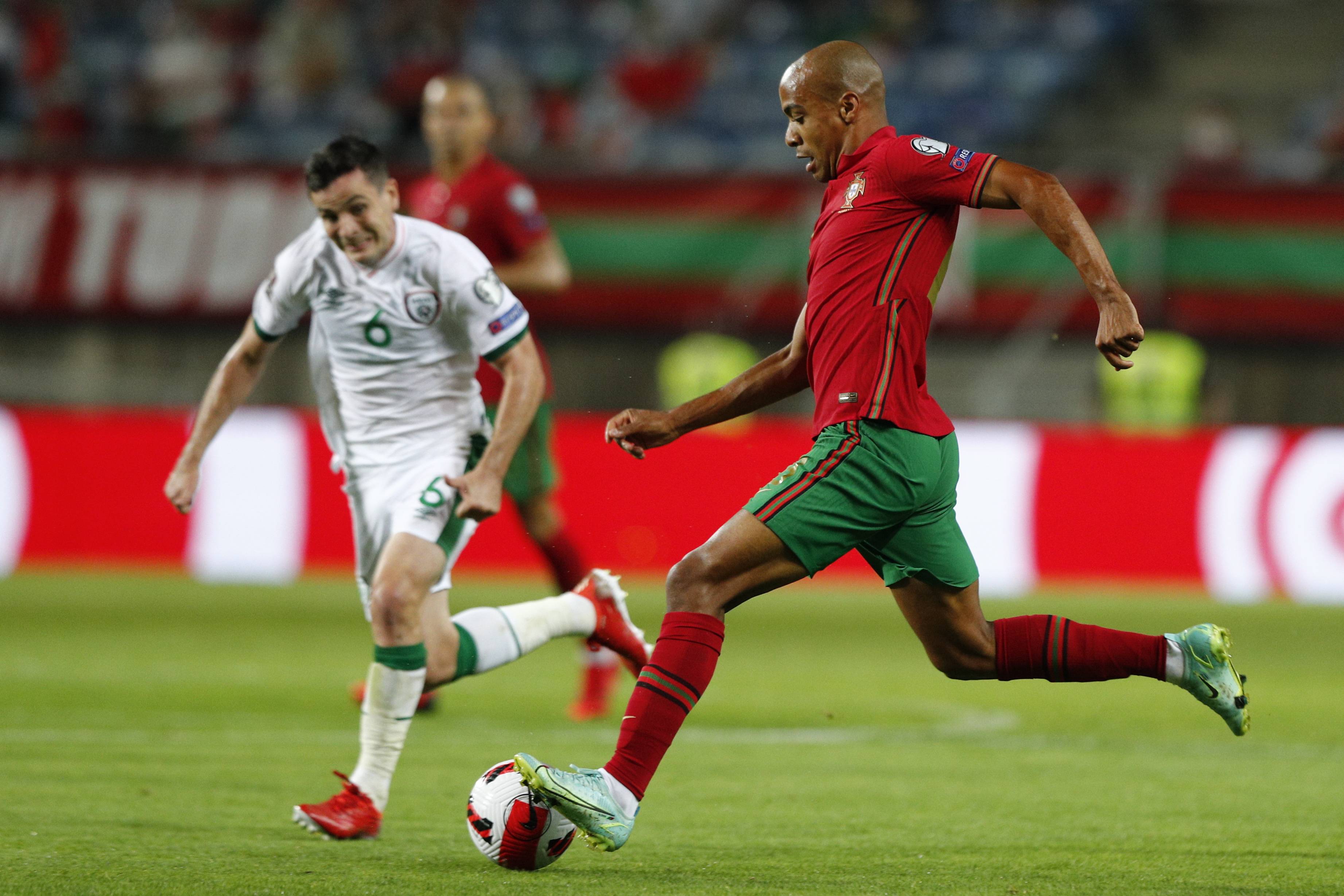 定表现始终 定表现始终