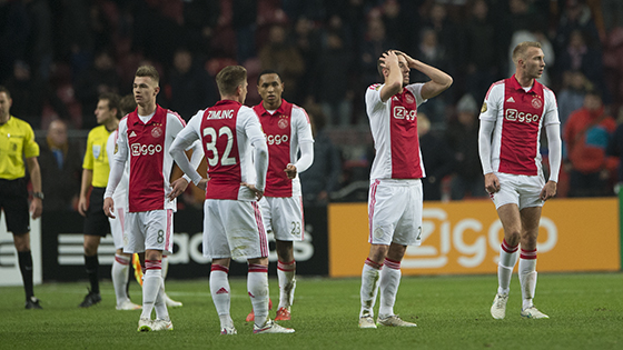 浓眉的内线 浓眉的内线